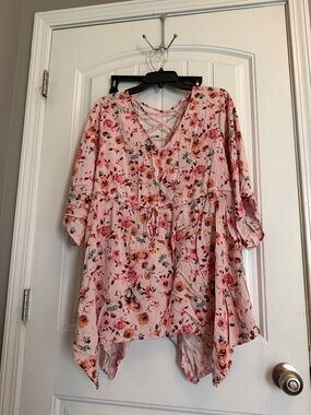 torrid Pink Floral Lace-Up Handkerchief Hem Tunic